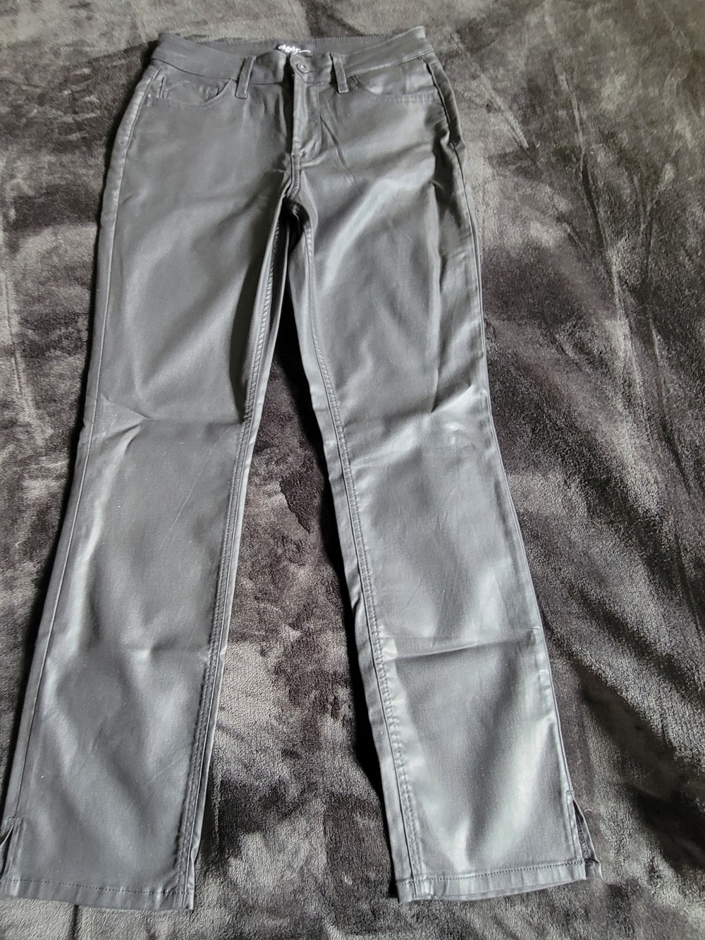 Straight-Leg Faux Leather Jeans — Black
